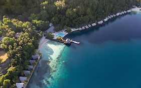Pearl Farm Beach Resort  5*