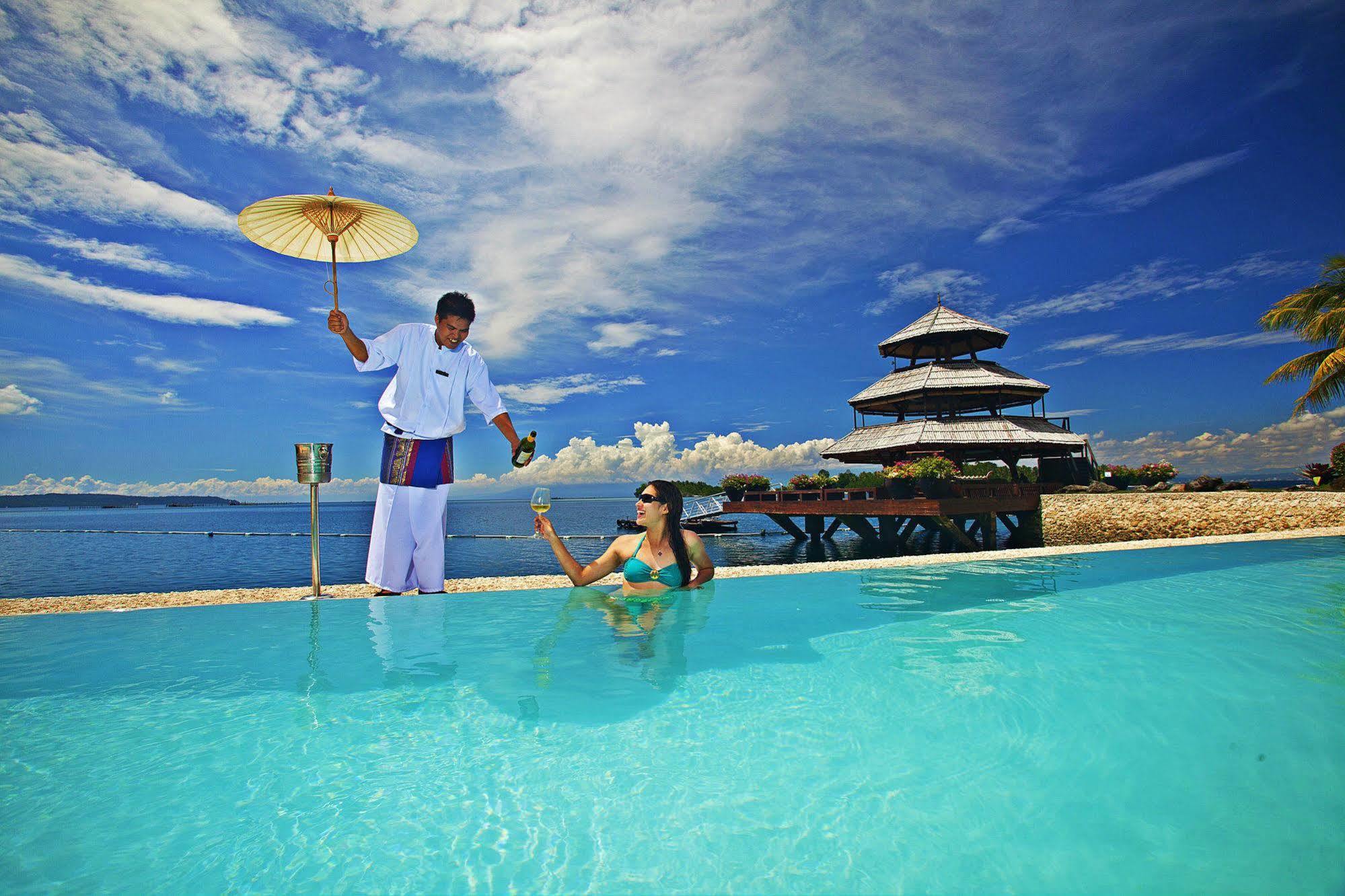 Pearl Farm Beach Resort Samal Buitenkant foto